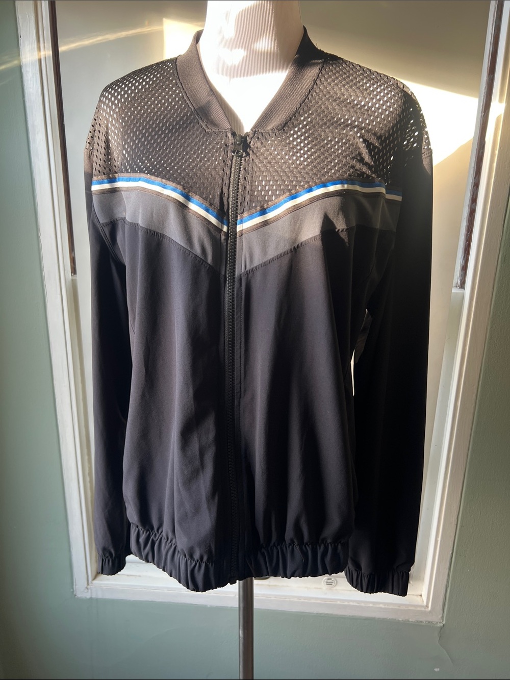 Zella Perforated Windbreaker XL